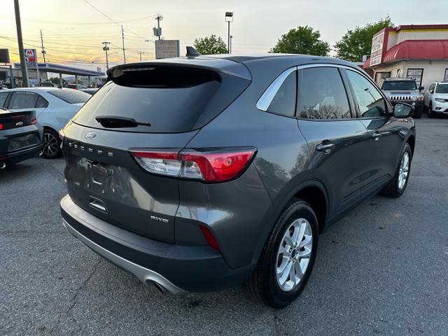 Used 2022 Ford Escape SE w/ Convenience Package image 5