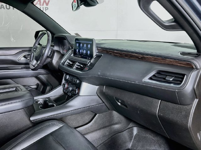 Used 2021 Chevrolet Tahoe Z71 w/ Z71 Signature Package AWD/4WD image 42