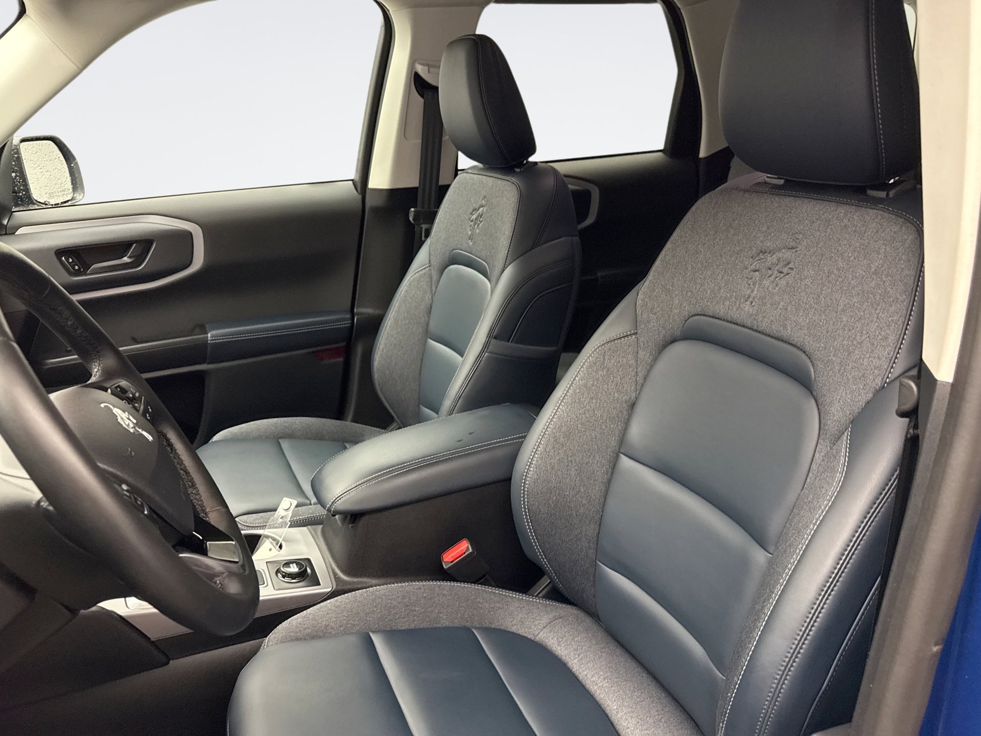 Used 2024 Ford Bronco Sport Outer Banks w/ Tech Package image 11