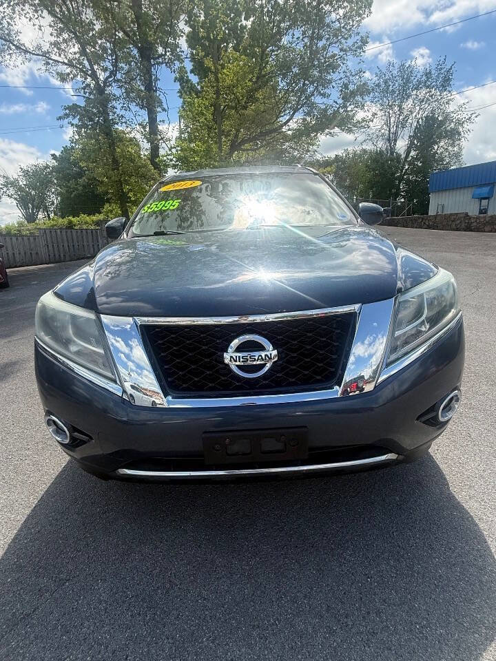 Used 2013 Nissan Pathfinder SV AWD/4WD image 6