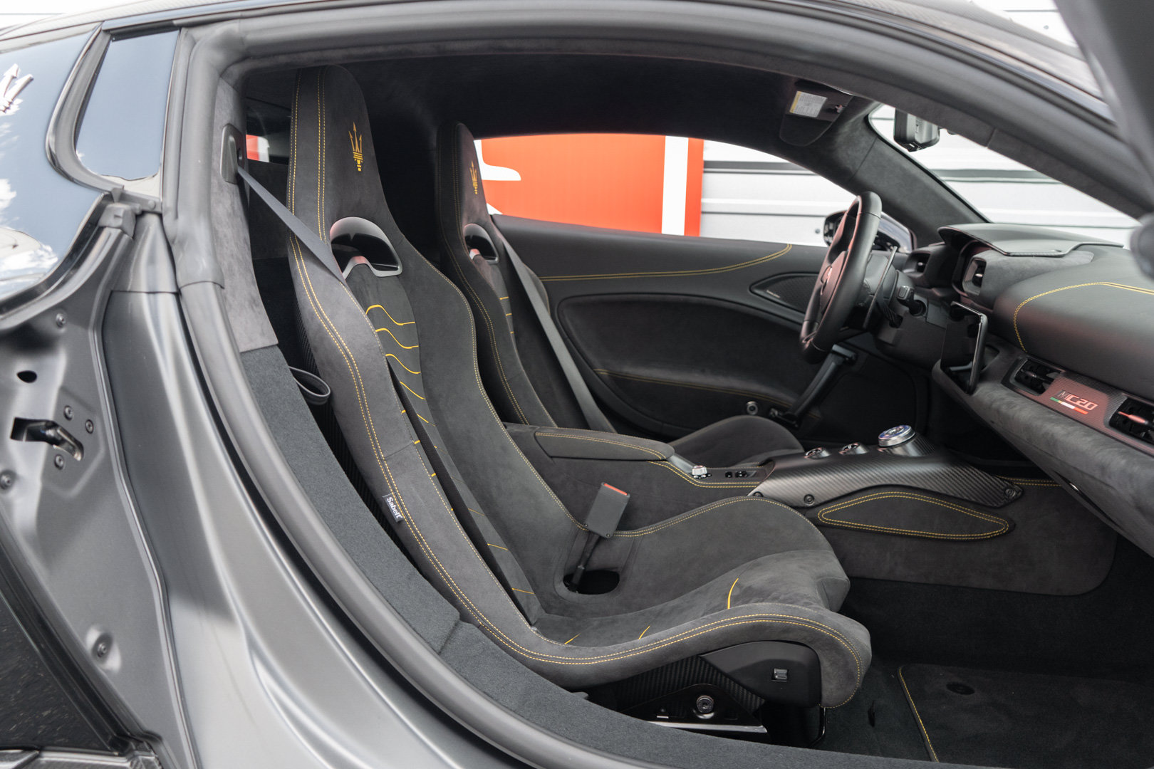 Used 2022 Maserati MC20 Coupe RWD image 31