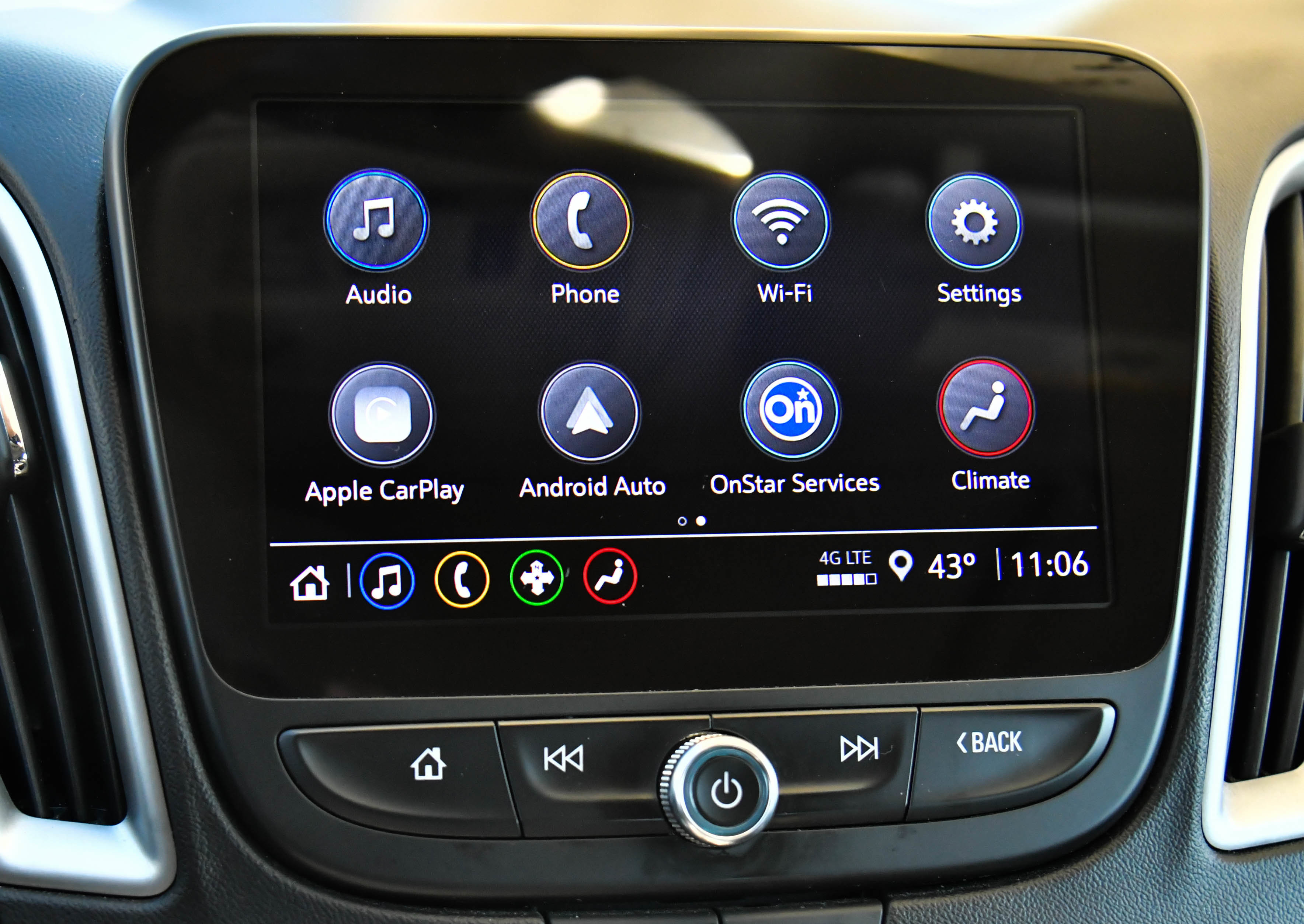 Used 2024 Chevrolet Malibu LT image 19