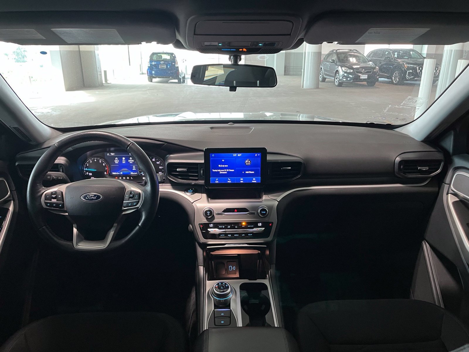 Used 2021 Ford Explorer XLT AWD/4WD image 38