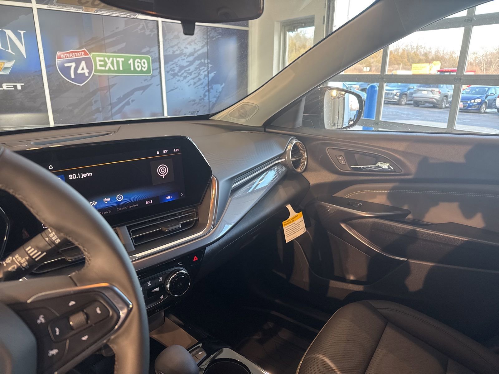 New 2026 Chevrolet Trax ACTIV w/ Driver Confidence Package image 23