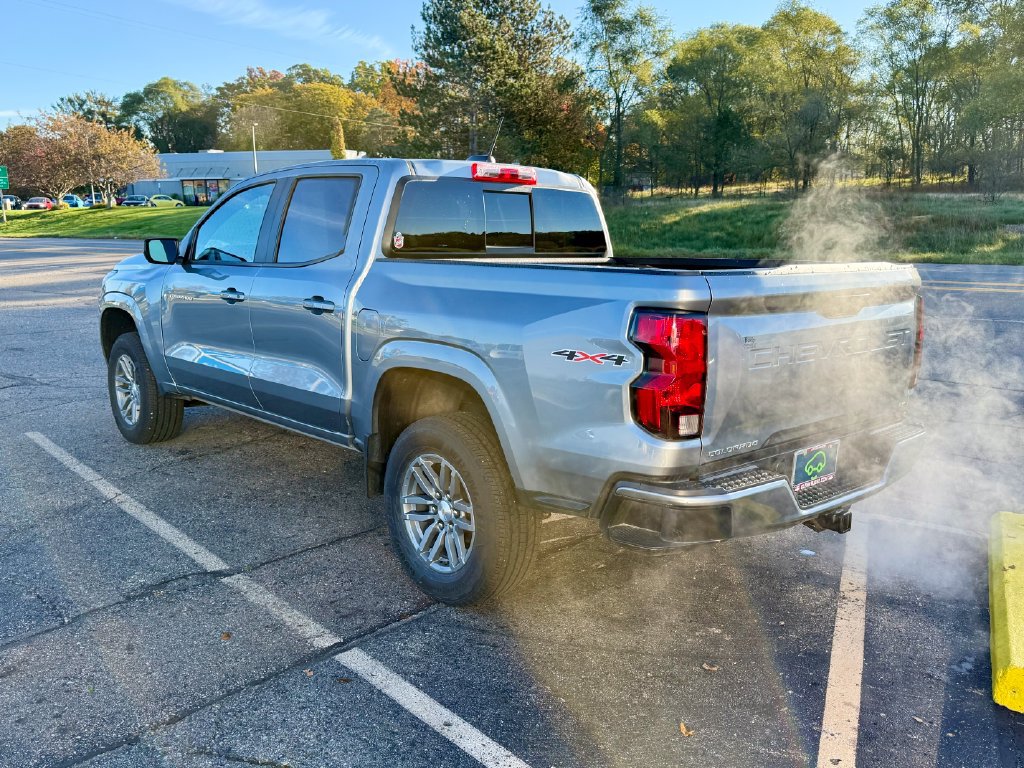 Certified 2023 Chevrolet Colorado LT w/ LT Convenience Package II AWD/4WD image 3