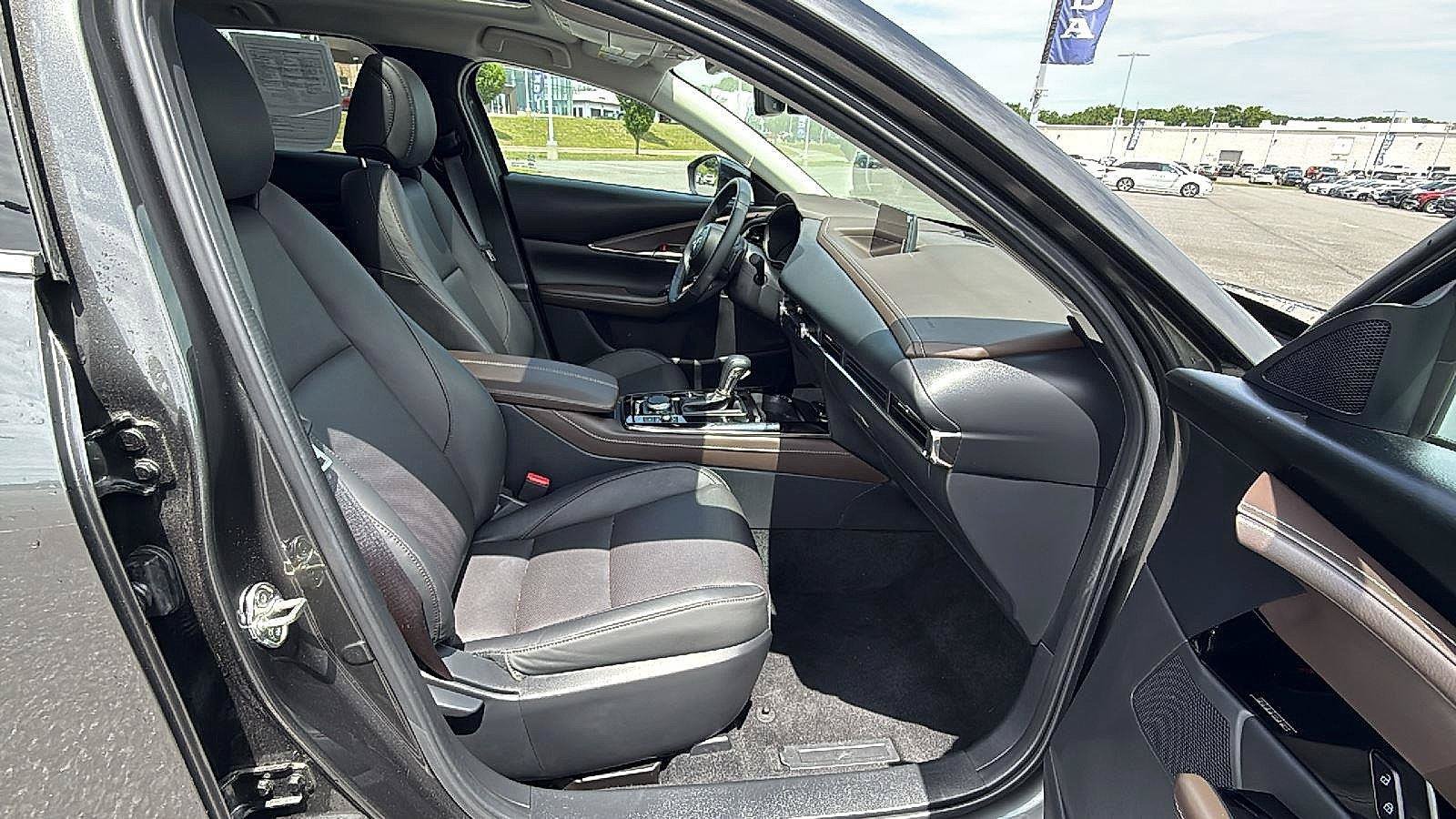 Used 2025 MAZDA CX-30 2.5 Turbo w/ Premium Package AWD/4WD image 18