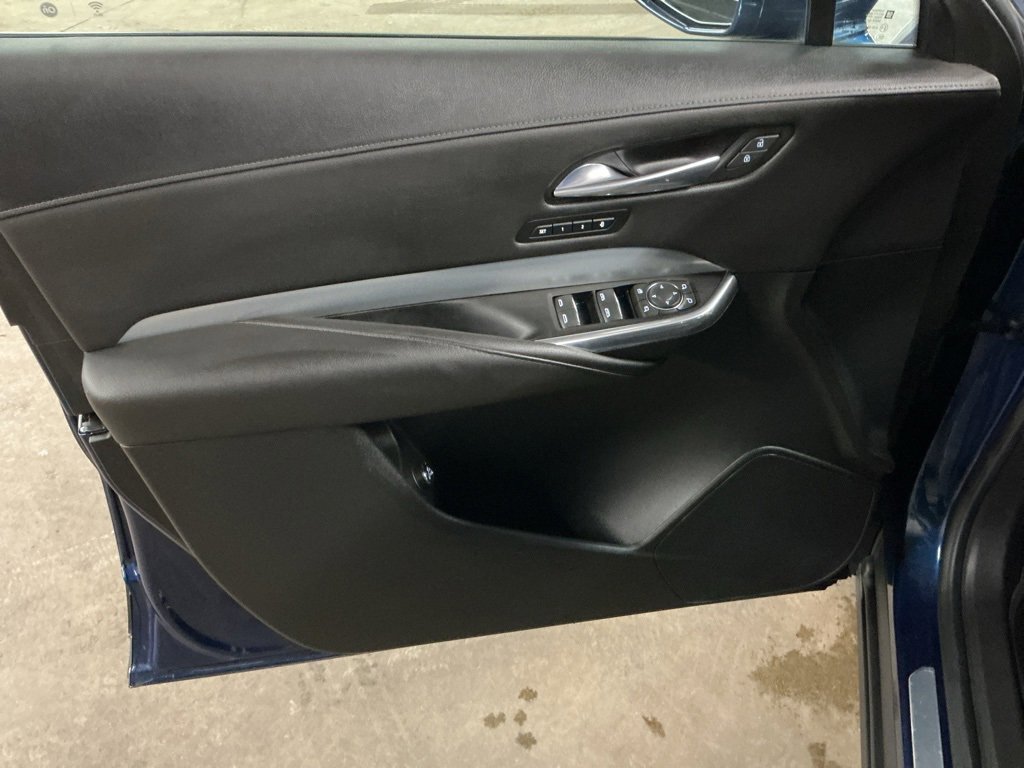 Used 2019 Cadillac XT4 Premium Luxury image 10