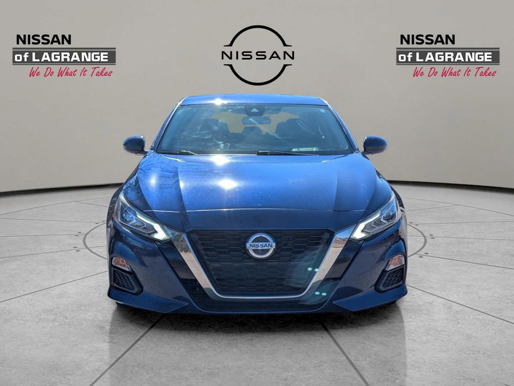 Used 2020 Nissan Altima 2.5 SR FWD image 2