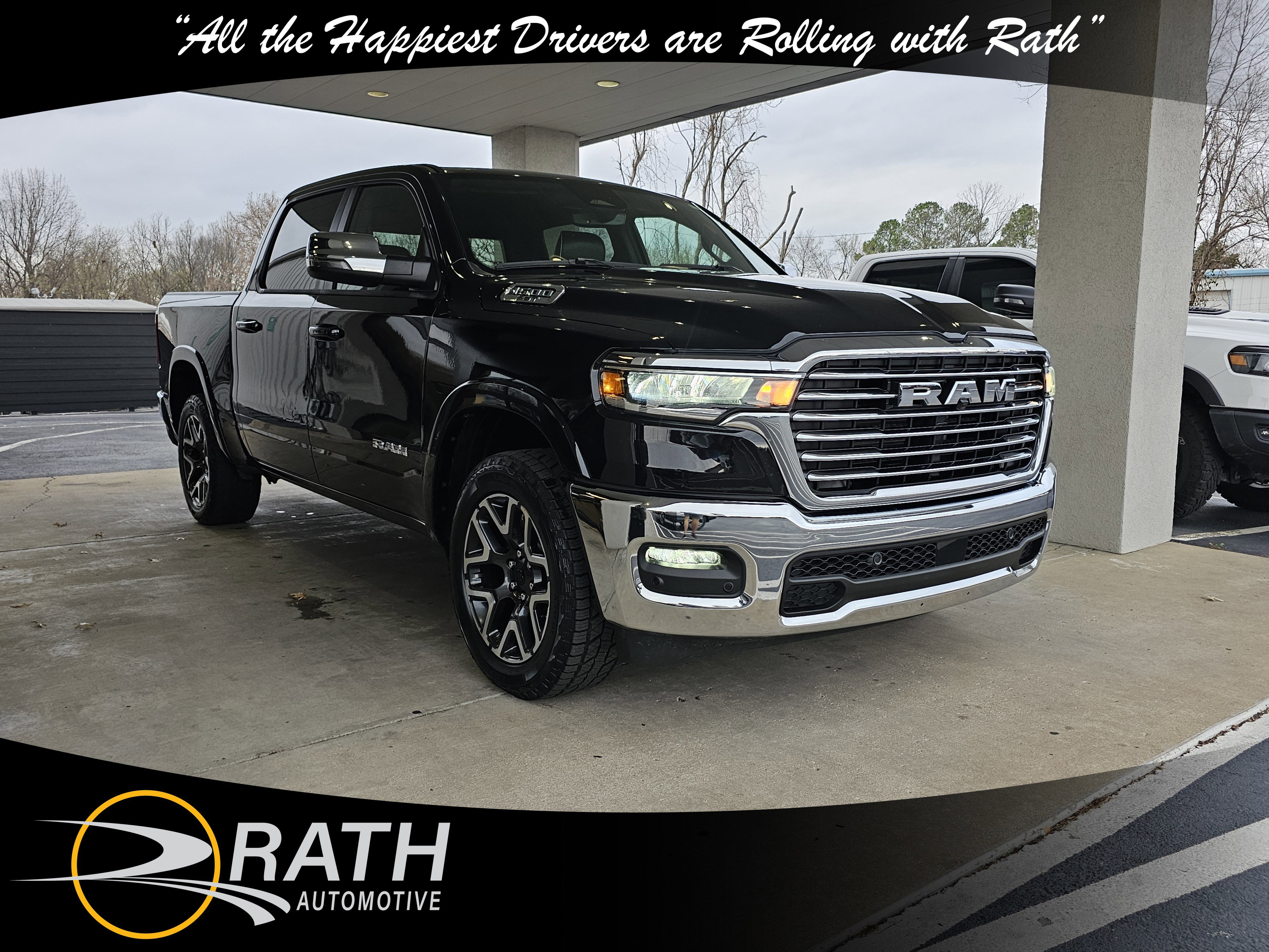 Used 2025 RAM 1500 Laramie image 1