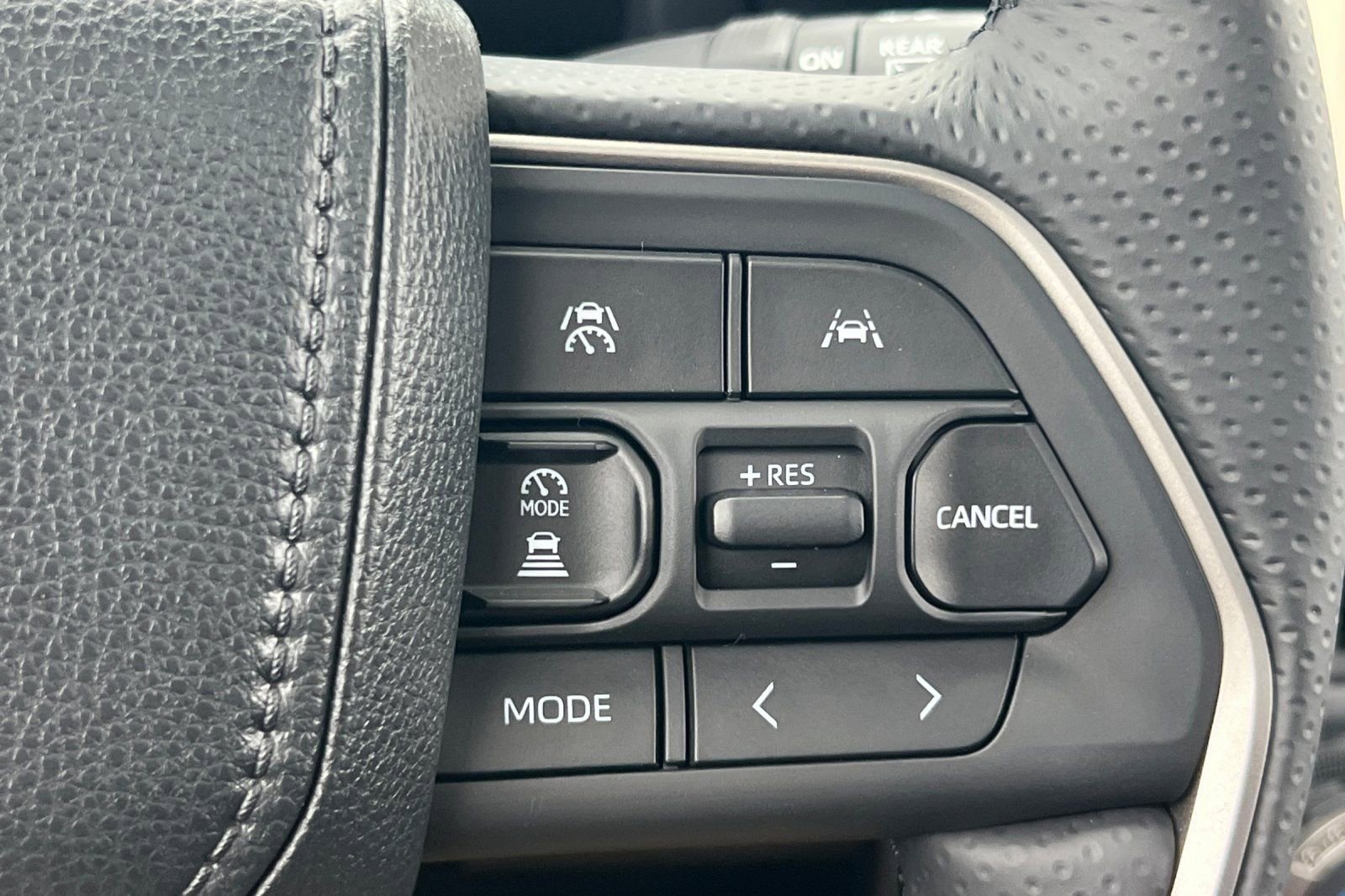 New 2026 Toyota 4Runner TRD Off-Road Premium AWD/4WD image 28