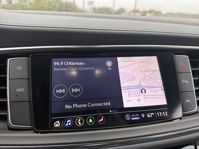 Used 2024 Buick Enclave Premium image 37