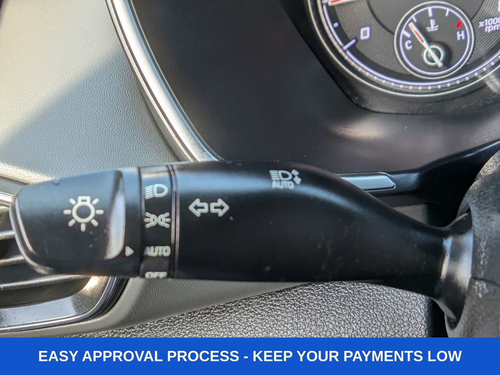 Used 2023 Hyundai Santa Fe SE image 39