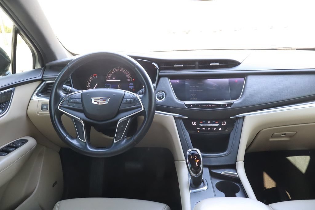 Used 2019 Cadillac XT5 FWD image 27