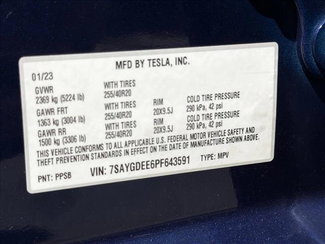 Used 2023 Tesla Model Y Long Range AWD/4WD image 28