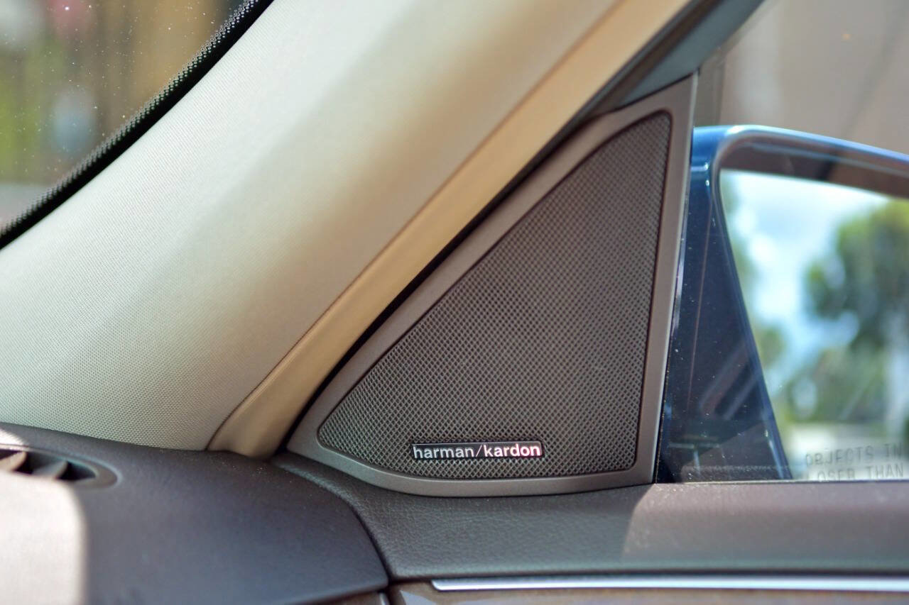 Used 2014 Mercedes-Benz E 350 Sedan w/ Premium 1 Package image 21