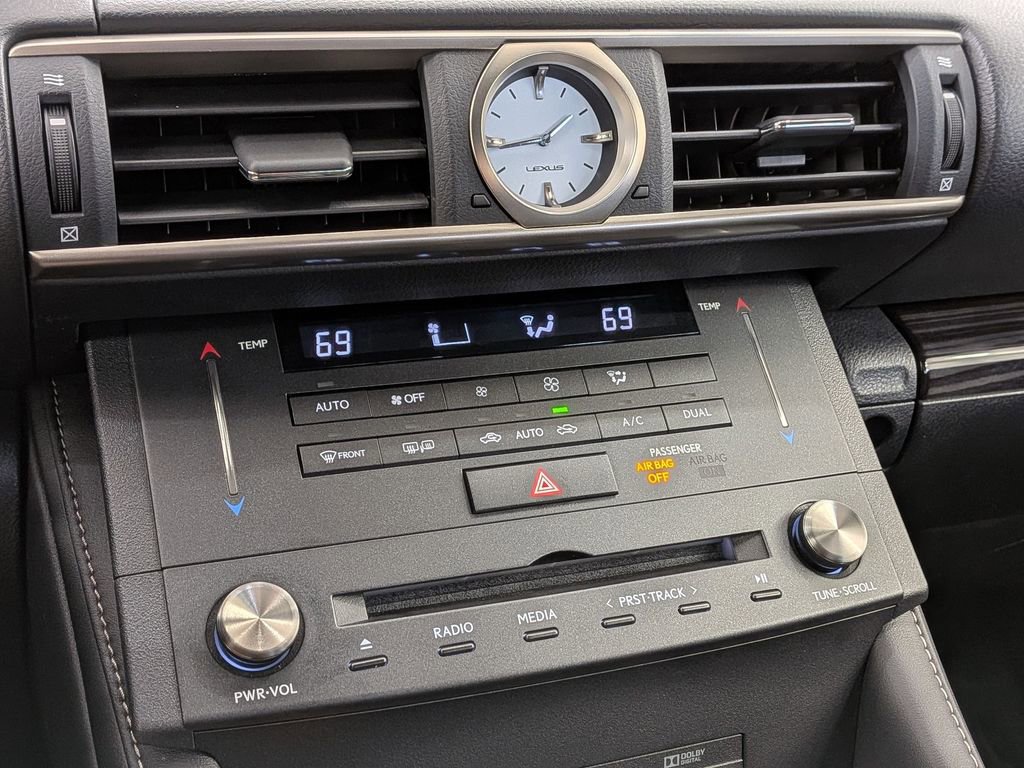 Used 2015 Lexus RC 350 AWD w/ Navigation System Package image 24