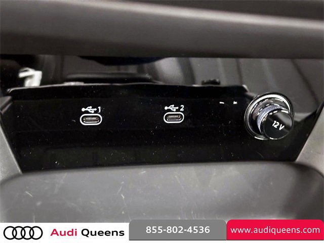 Used 2025 Audi Q6 e-tron Premium Plus image 26