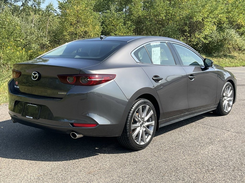 Used 2019 MAZDA MAZDA3 Sedan w/ Premium Package image 24