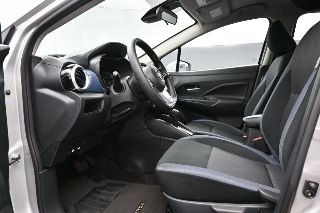 Certified 2025 Nissan Versa SV w/ Trunk Package FWD image 17