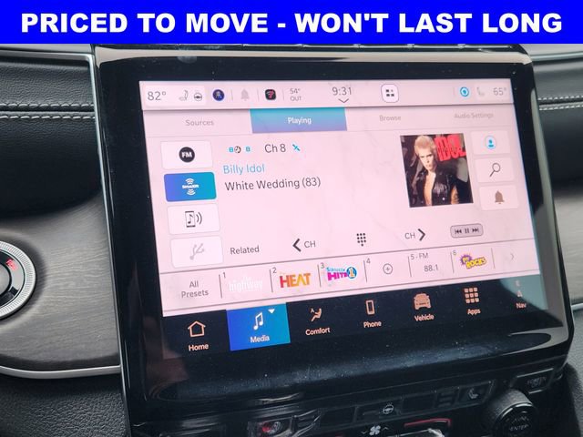 Used 2025 Jeep Grand Cherokee Limited AWD/4WD image 5