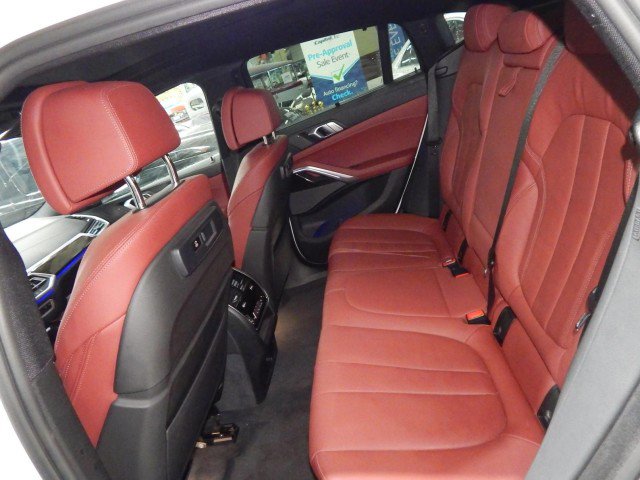 Used 2021 BMW X6 xDrive40i image 21