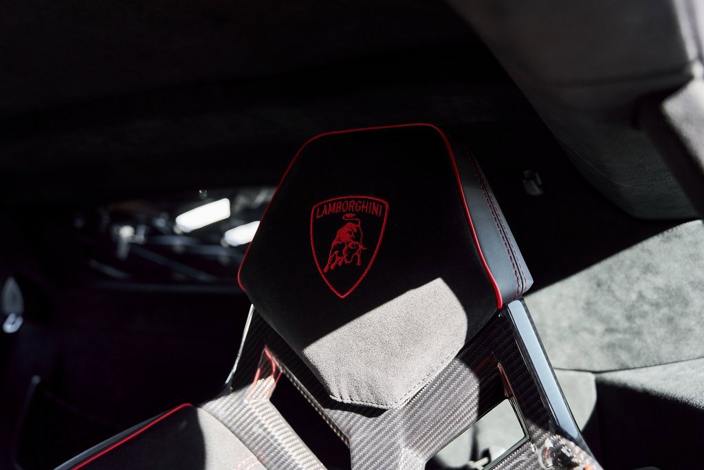 Used 2024 Lamborghini Huracan STO image 47