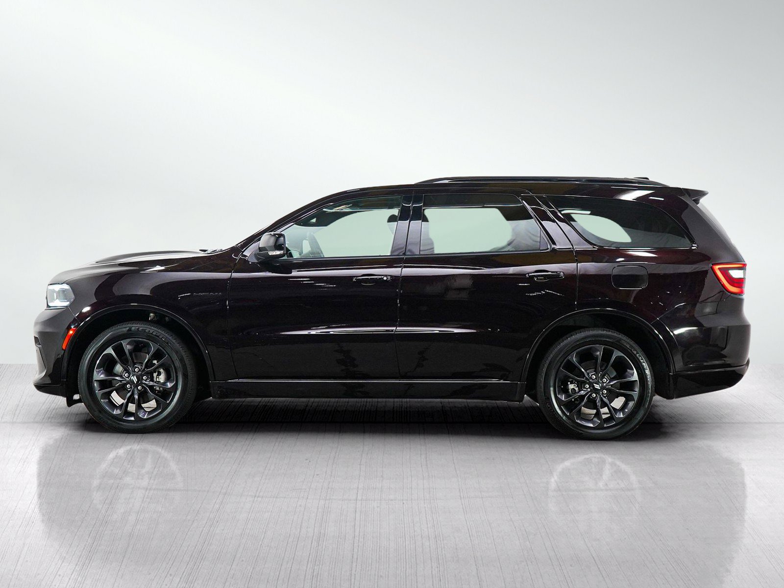 Used 2025 Dodge Durango R/T AWD/4WD image 2