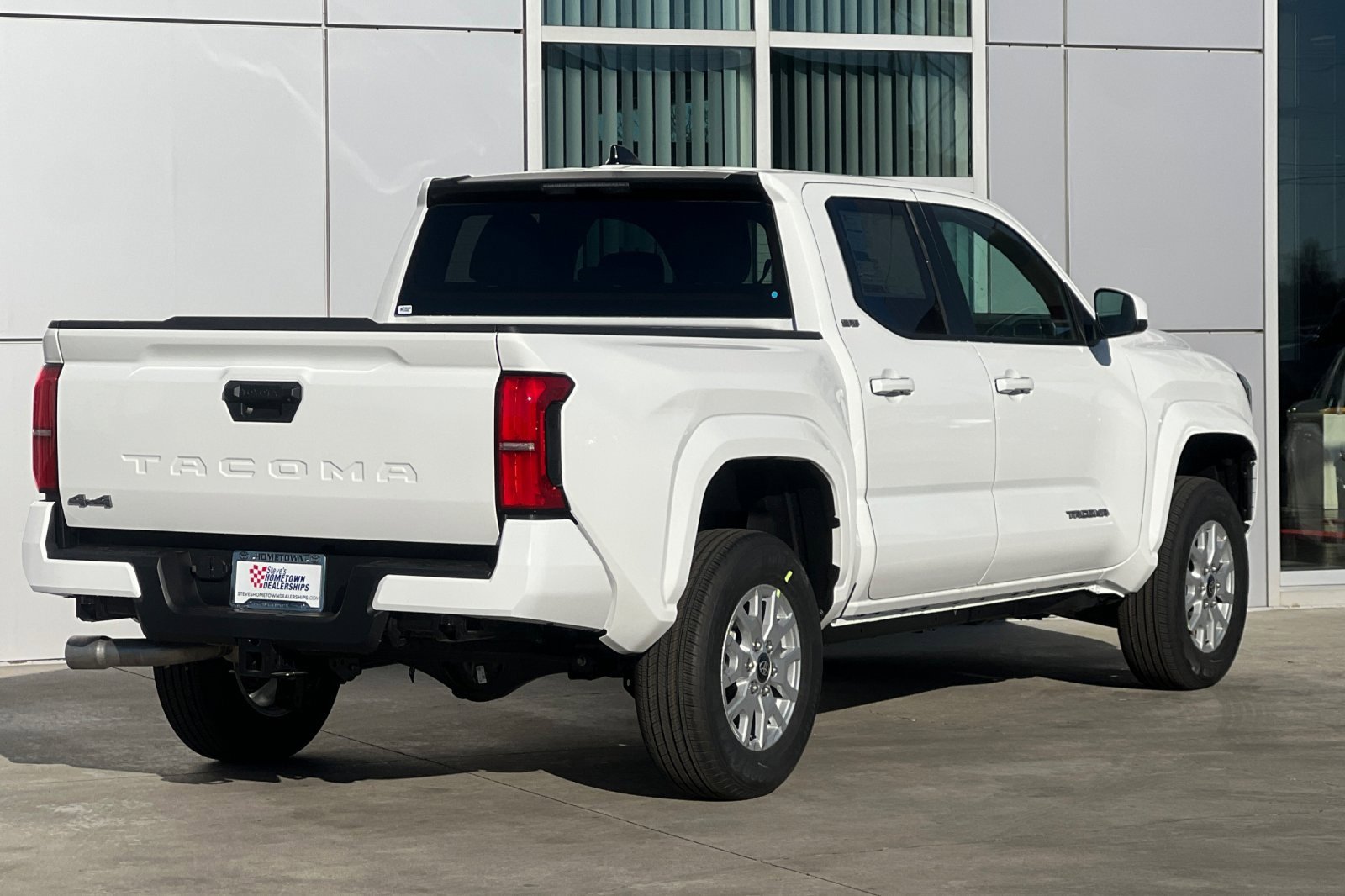 New 2026 Toyota Tacoma SR5 image 4