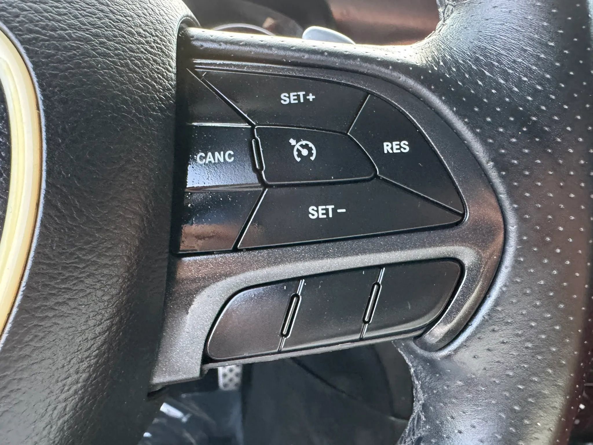 Used 2021 Dodge Charger Scat Pack w/ Dynamics Package RWD image 12