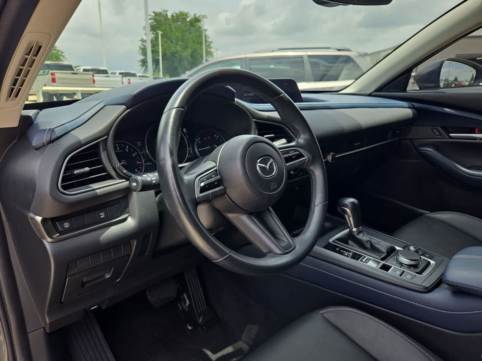 Used 2020 MAZDA CX-30 FWD w/ Select Package image 2