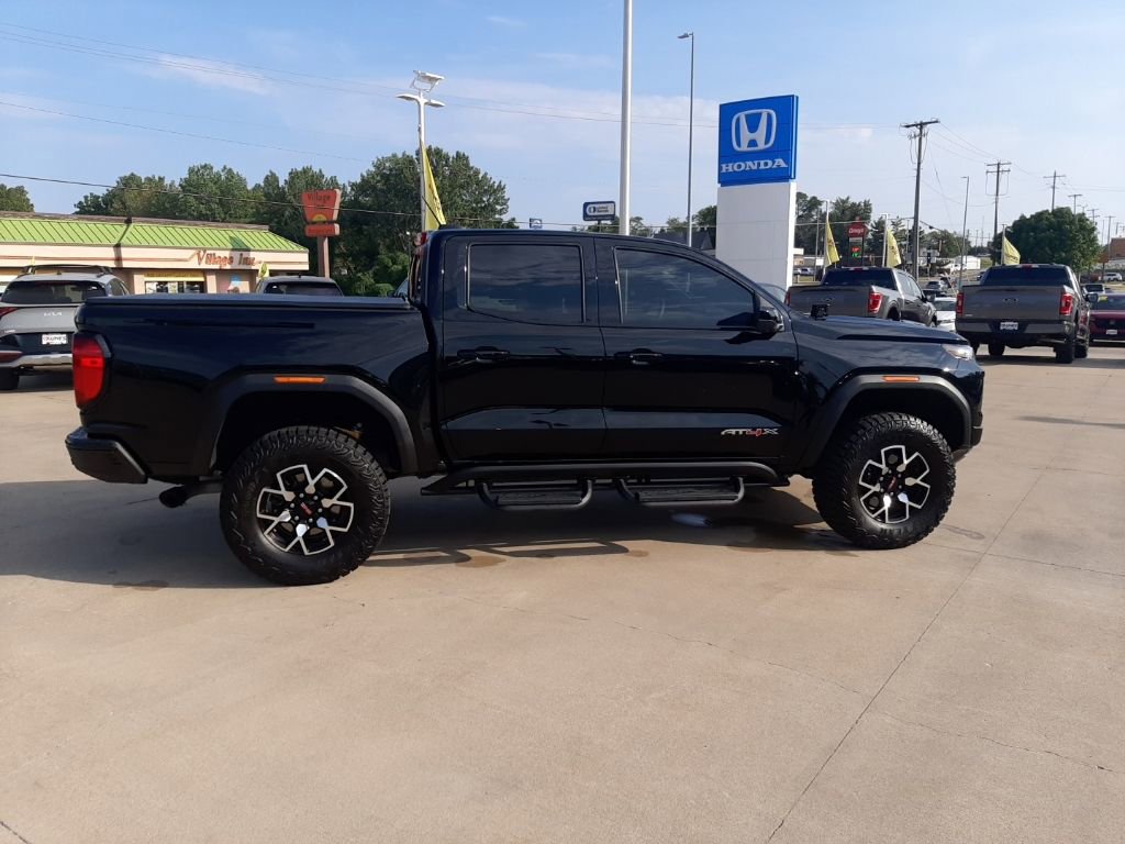 Used 2024 GMC Canyon AT4X AWD/4WD image 13
