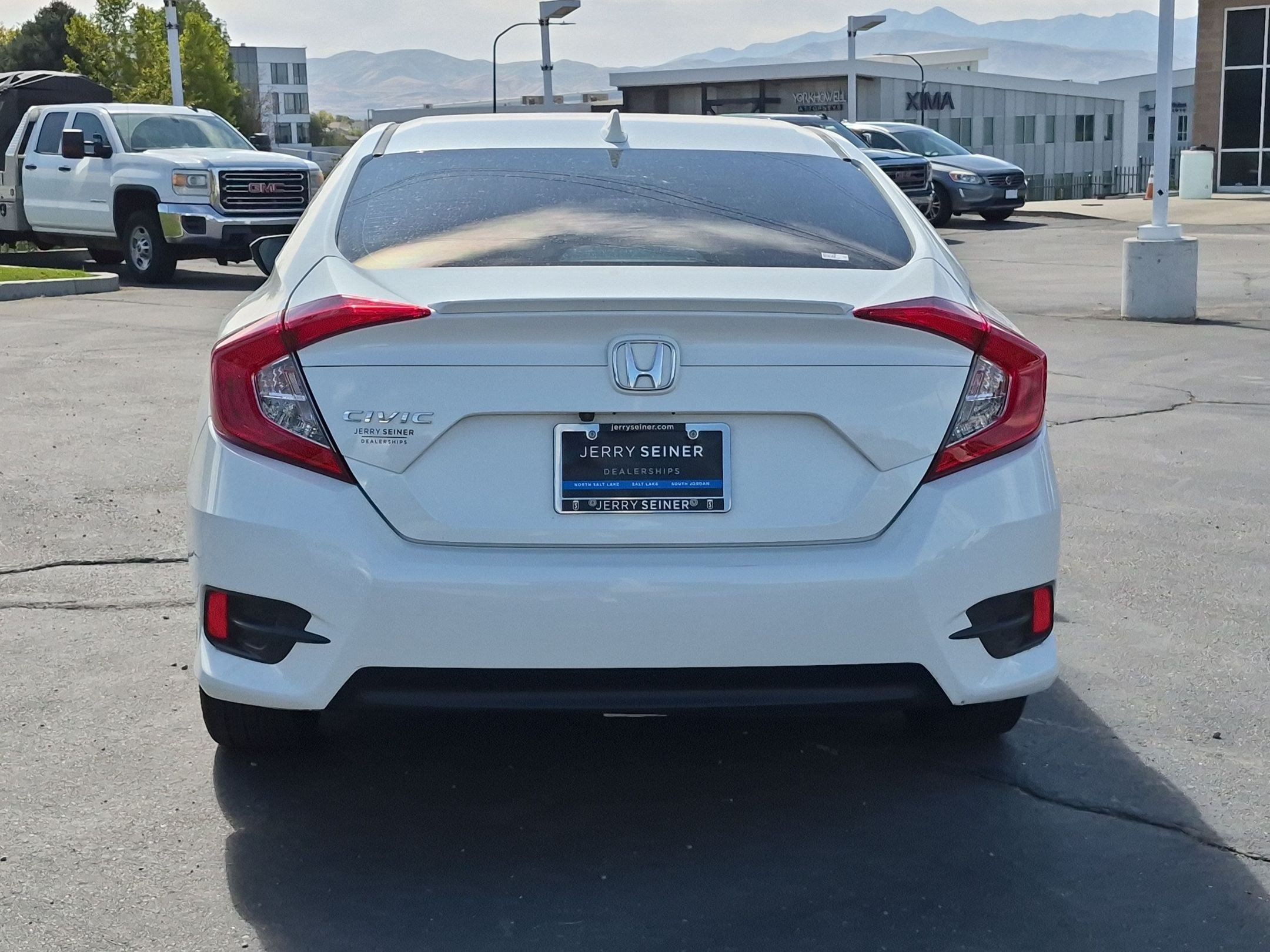 Used 2017 Honda Civic EX-L image 4