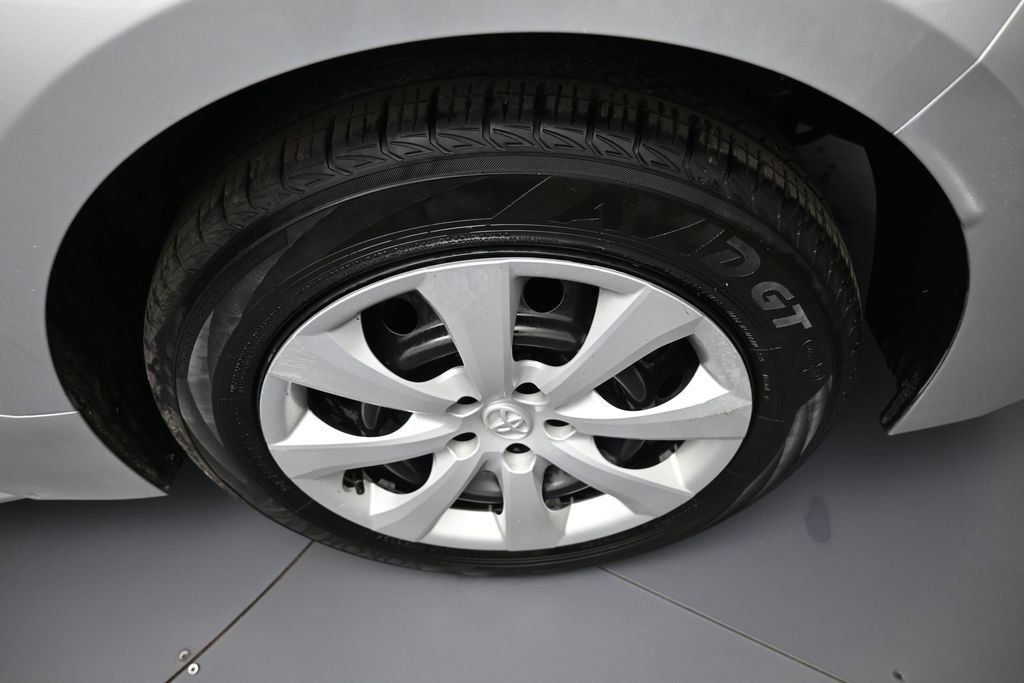 Certified 2024 Toyota Corolla LE AWD/4WD image 15