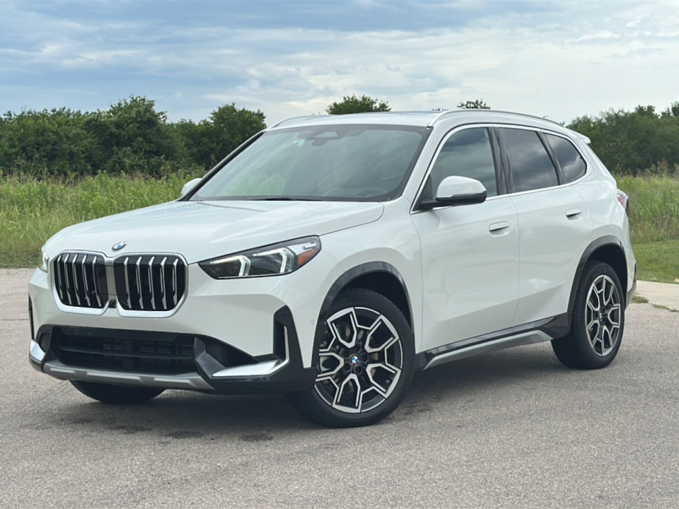 New 2025 BMW X1 xDrive28i w/ Technology Package image 2