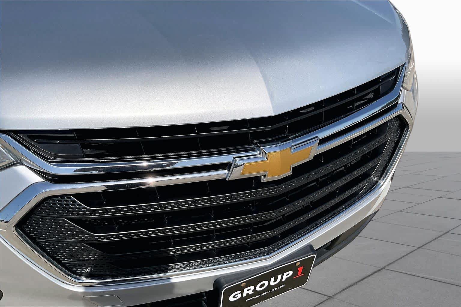 Used 2018 Chevrolet Traverse LS FWD image 26