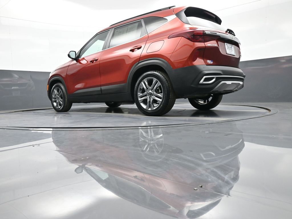 Certified 2022 Kia Seltos S image 31