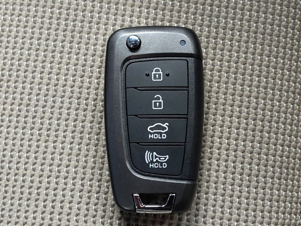 Used 2022 Hyundai Accent SE FWD image 32