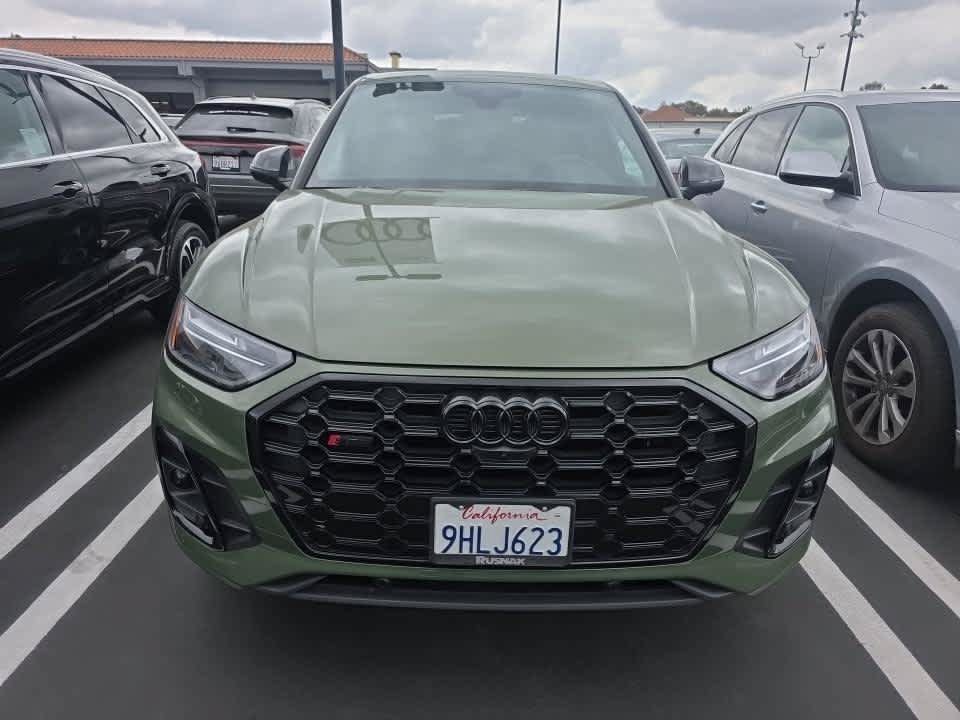 Used 2023 Audi SQ5 Premium Plus w/ Premium Plus Package AWD/4WD image 2
