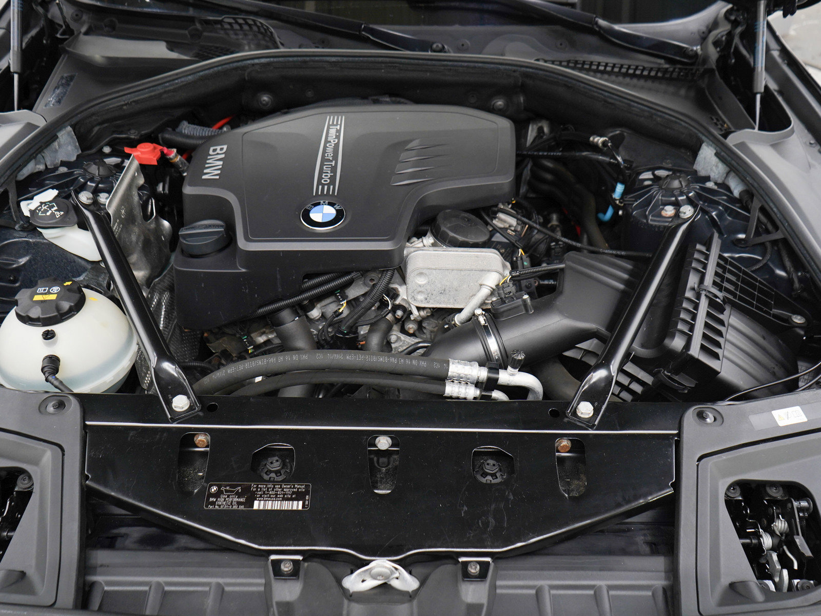 Used 2014 BMW 528i xDrive Sedan AWD/4WD image 30