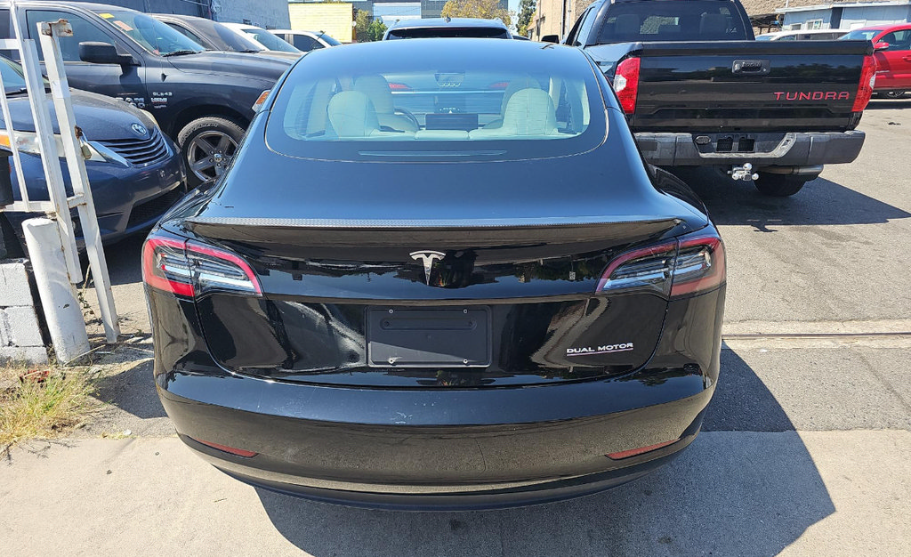 Used 2023 Tesla Model 3 Performance AWD/4WD image 4