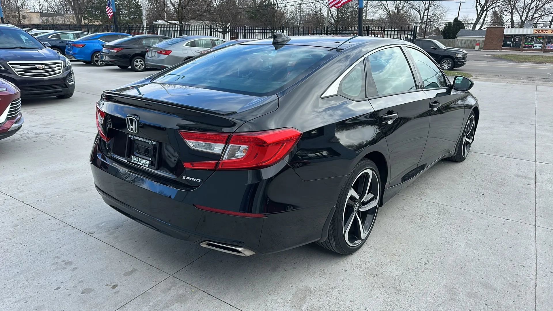 Used 2021 Honda Accord Sport image 5