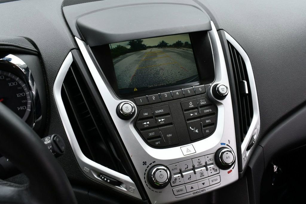 Used 2017 GMC Terrain SLT w/ Open Road Package image 57