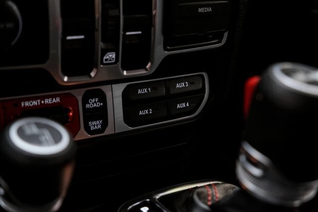 Used 2021 Jeep Wrangler Unlimited Rubicon AWD/4WD image 62