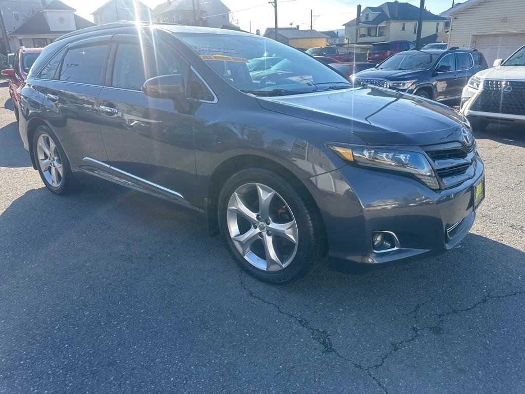 Used 2013 Toyota Venza LE AWD/4WD image 7
