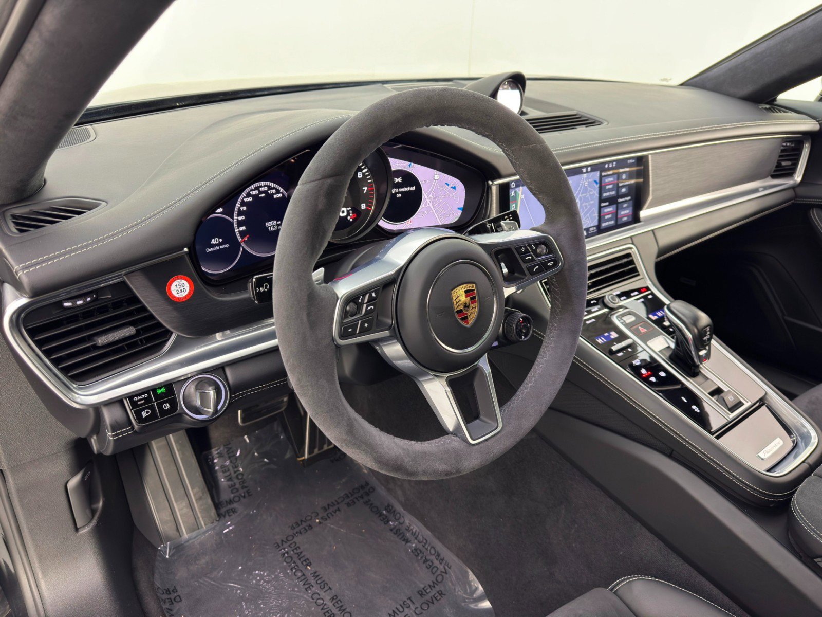 Used 2019 Porsche Panamera GTS image 14