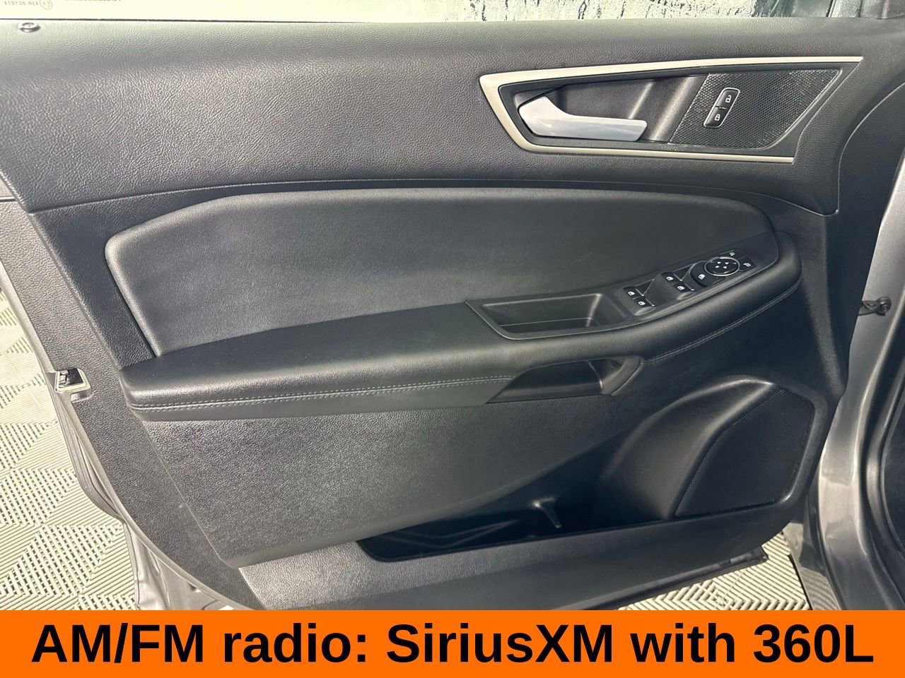 Used 2024 Ford Edge SEL image 10