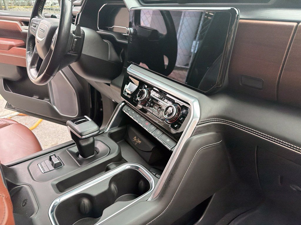 Used 2023 GMC Sierra 1500 Denali Ultimate AWD/4WD image 29