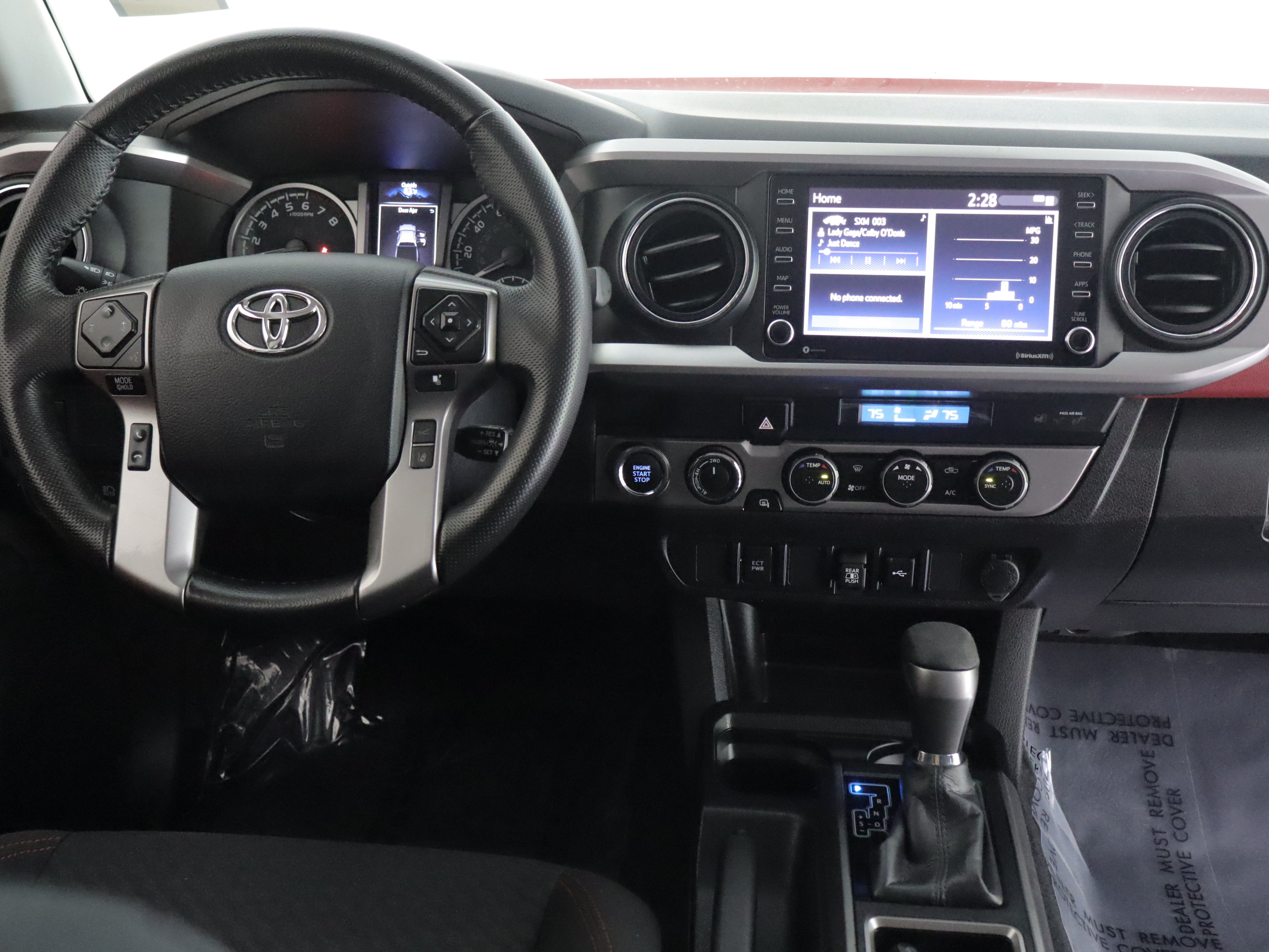 Used 2023 Toyota Tacoma SR5 AWD/4WD image 2