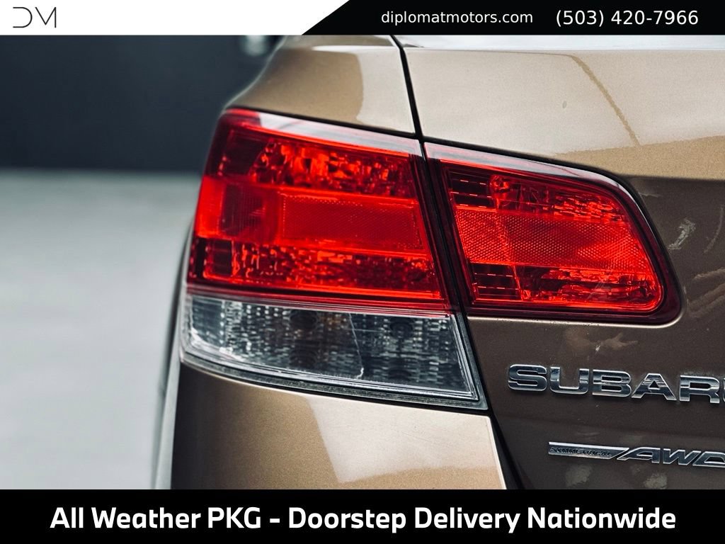 Used 2011 Subaru Legacy 2.5i Premium w/ All-Weather Pkg AWD/4WD image 15