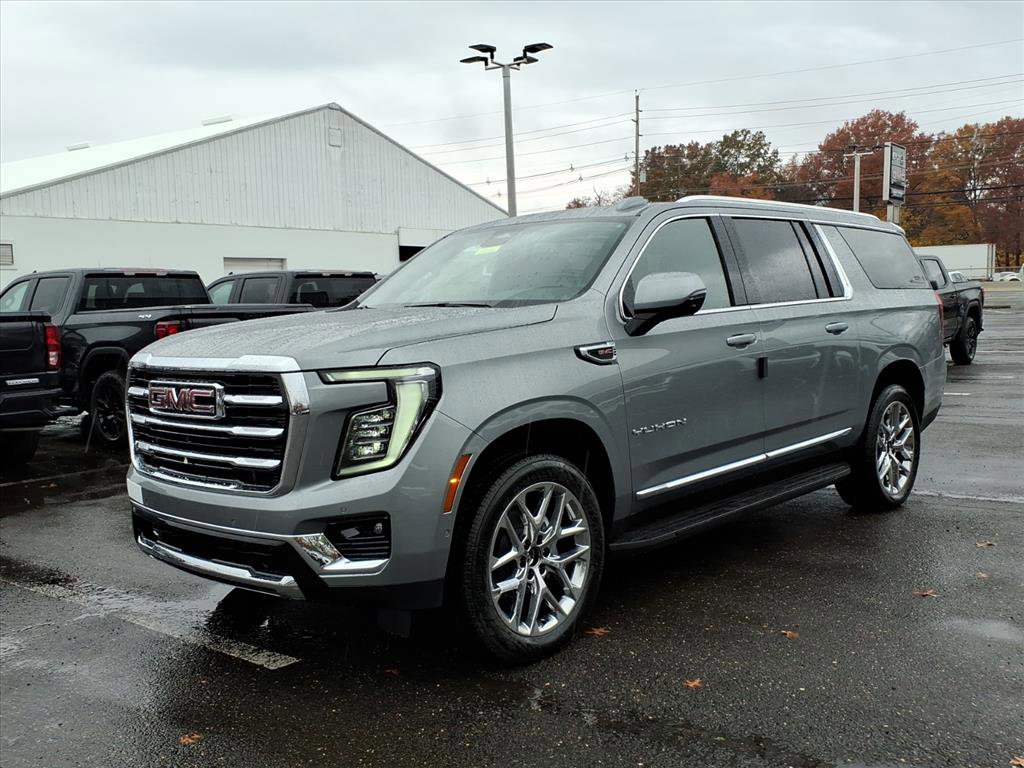 New 2026 GMC Yukon XL Elevation image 3
